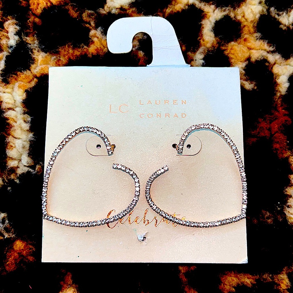 Lauren Conrad Silver Gemstone Heart Earrings 🤍